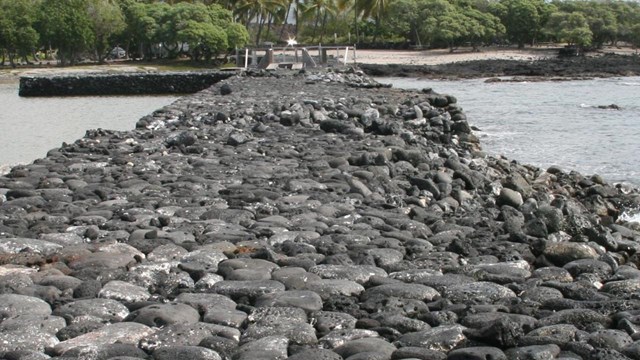 Kaloko and 'Aimakapa fishponds