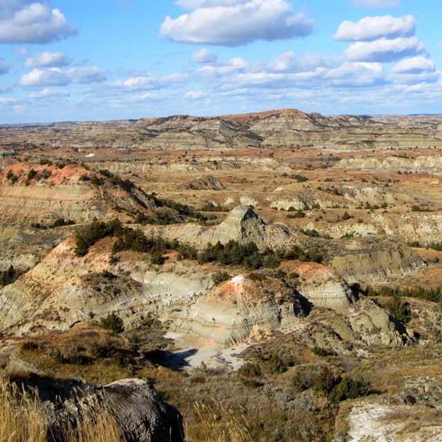 Colorful badlands formations 