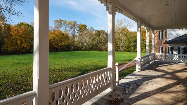 The porch and terraces of the Thomas Stone House.