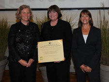 Partners receive award Partners receive award