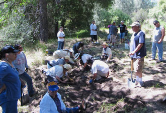 Amah Mutsun tribal volunteers 