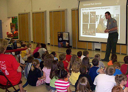 Park ranger talks to elementary schoold students