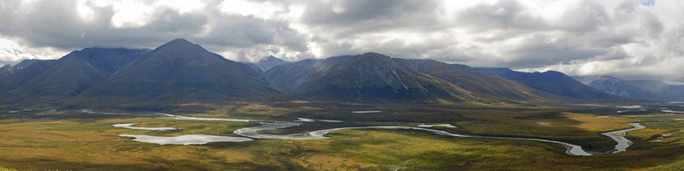 Image of mountains and river