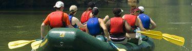 Raft departing on the Chattahoochee - Photo by Tom Wilson