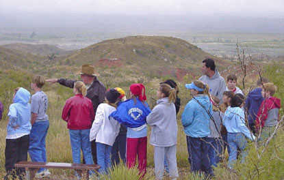 Photo of School group touring Alibates