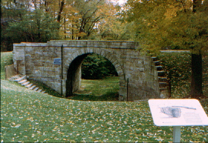 Skew Arch Bridge near the foot of Incline 6