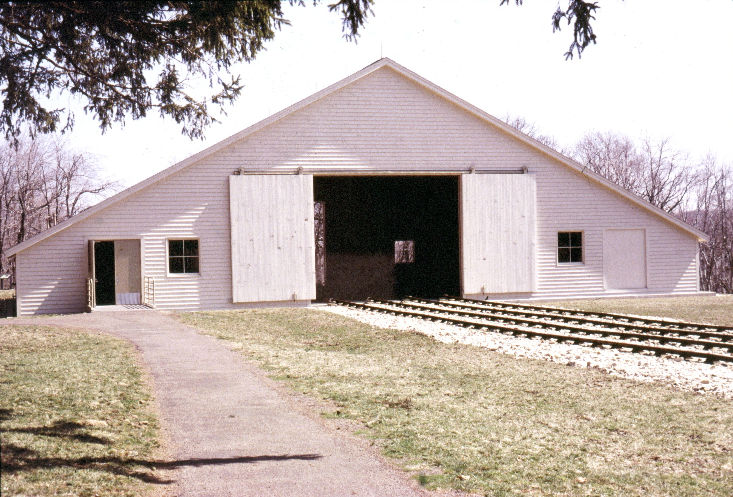 Engine House 6 Exhibit Shelter