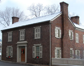 homestead-snowy
