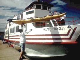 Apostle Islands Cruise Service