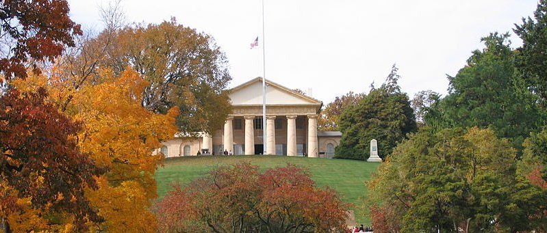 422512_385076991505179_1226215429_n