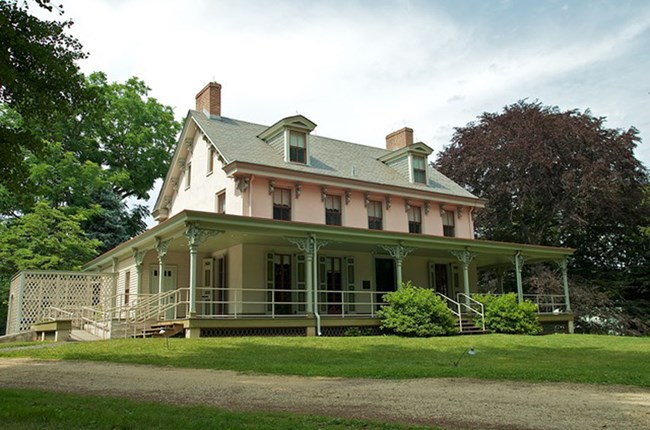 Paulsdale. Collection of Alice Paul Institute.