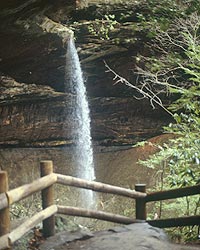 Slave Falls as seen from the trail viewing point. Slave Falls as seen from the trail viewing point.