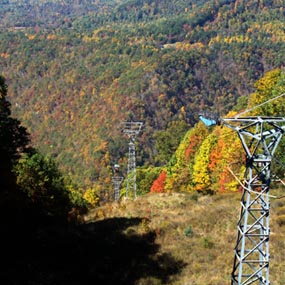 aerial tram at Pipestem Resort State Park with fall colors