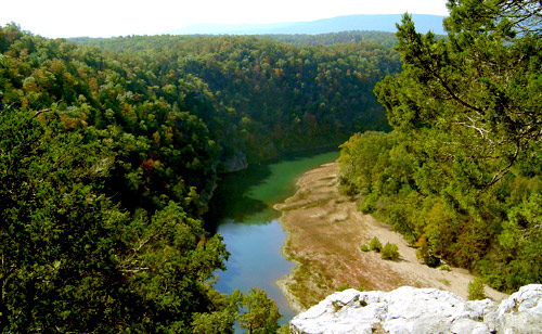 Peter-Cave-Bluff