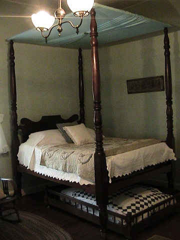 Oakland Bed for Website