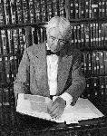 Sandburg perusing through Lincoln papers