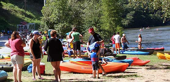 Visitors preparing for a float down the Chattahoochee River National Recreation Area. Photo by NPS