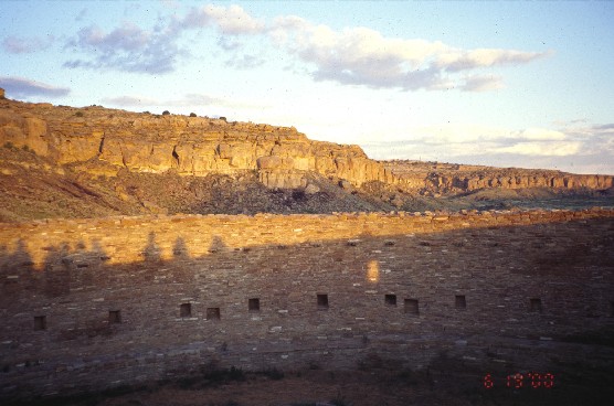 Photo of wall of Casa Rinconada at sunrise