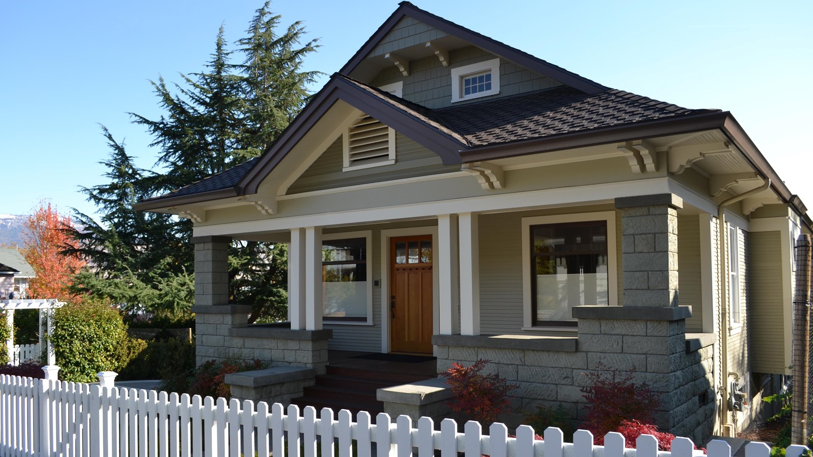 Ranch-style home.