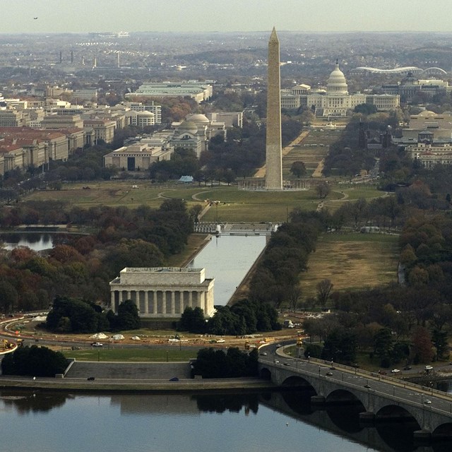 Aerial photo of the National Mall