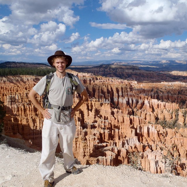 person at bryce canyon view point