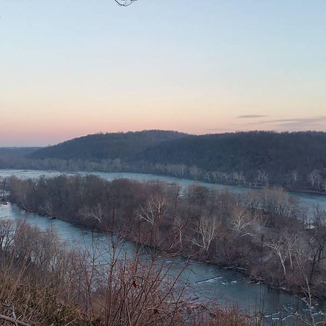 Potomac River runs through wooded mountains