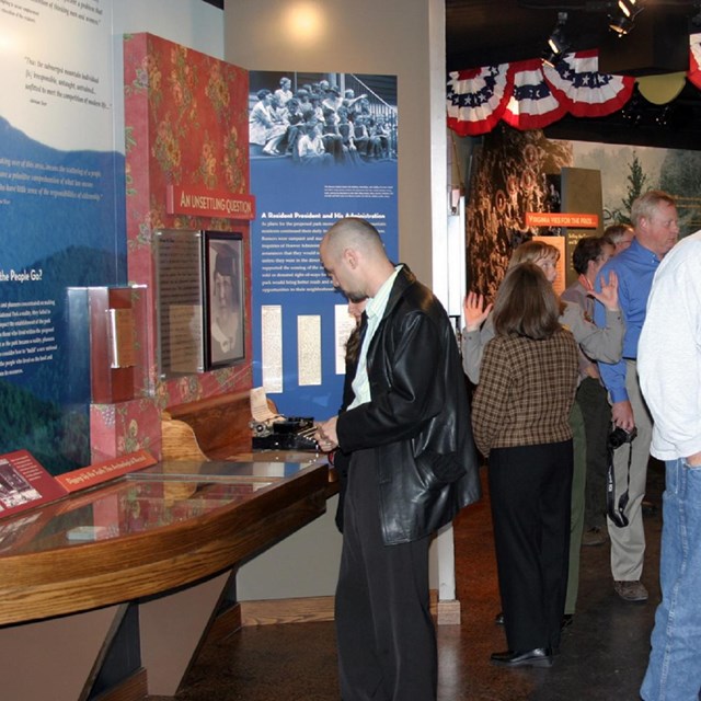 Image of visitors exploring the Exhibit in Byrd.