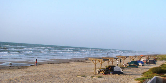 seashores, 4 parkways, 4 lake-shores, and 2 reserves.