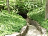 Sinking Spring Entrance
