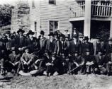 Veterans of the Battle of Pea Ridge reunite at the Elkhorn Tavern in 1926, before the battlefield was owned by the National Park Service.