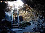 The entrance to Blue Grotto cave on Cave Loop.