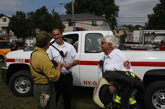 FDNY and NPS staff at the Coean Breeze Park fire of September 2014.
