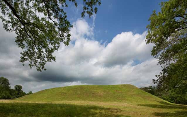 Emerald Mound, milepost 10.3