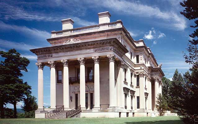 View of the Vanderbilt Mansion today