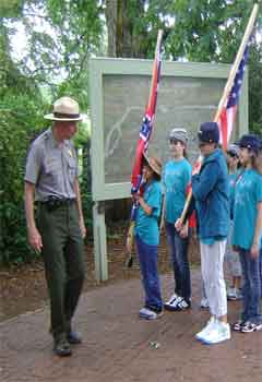 A Park Historian leads a tour at the Fredericksburg battlefield. A Park Historian leads a tour at the Fredericksburg battlefield.