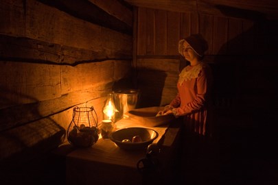 appalachian woman in pioneer kitchen