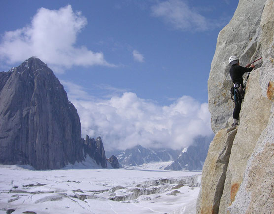 Rock-Climbing-in-Gorge.jpg