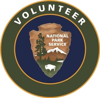 Circular National Park Service Volunteer Logo.