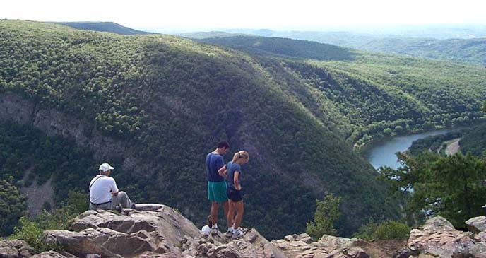 Hikers atop Mt. Tammany NJ