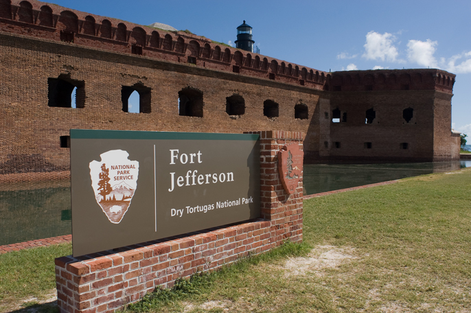 DRTO - NPS Sign Fort Jefferson - Photo by John Dengler