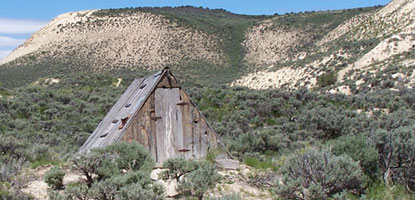 historic fossil collector's cabin on Historic Quarry Trail