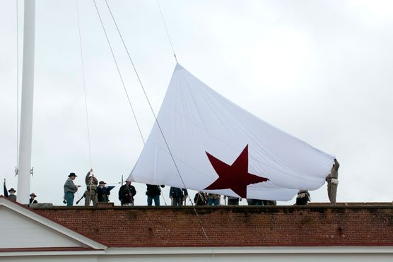 Raising the Flag of Secession over Fort Pulaski