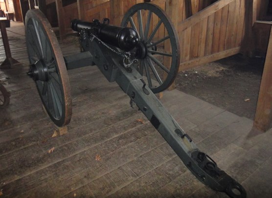 Artillery carriage