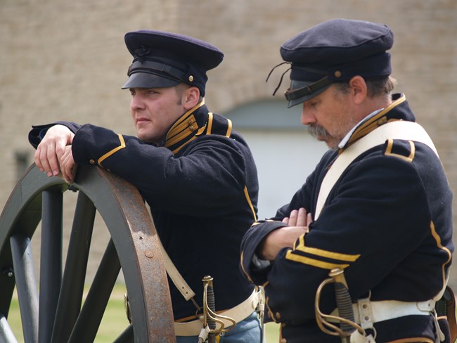 Artillery soldiers
