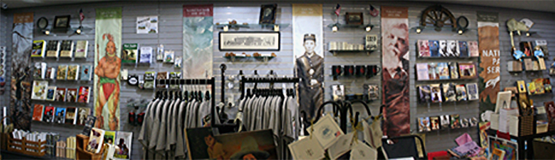 Bookstore-panorama