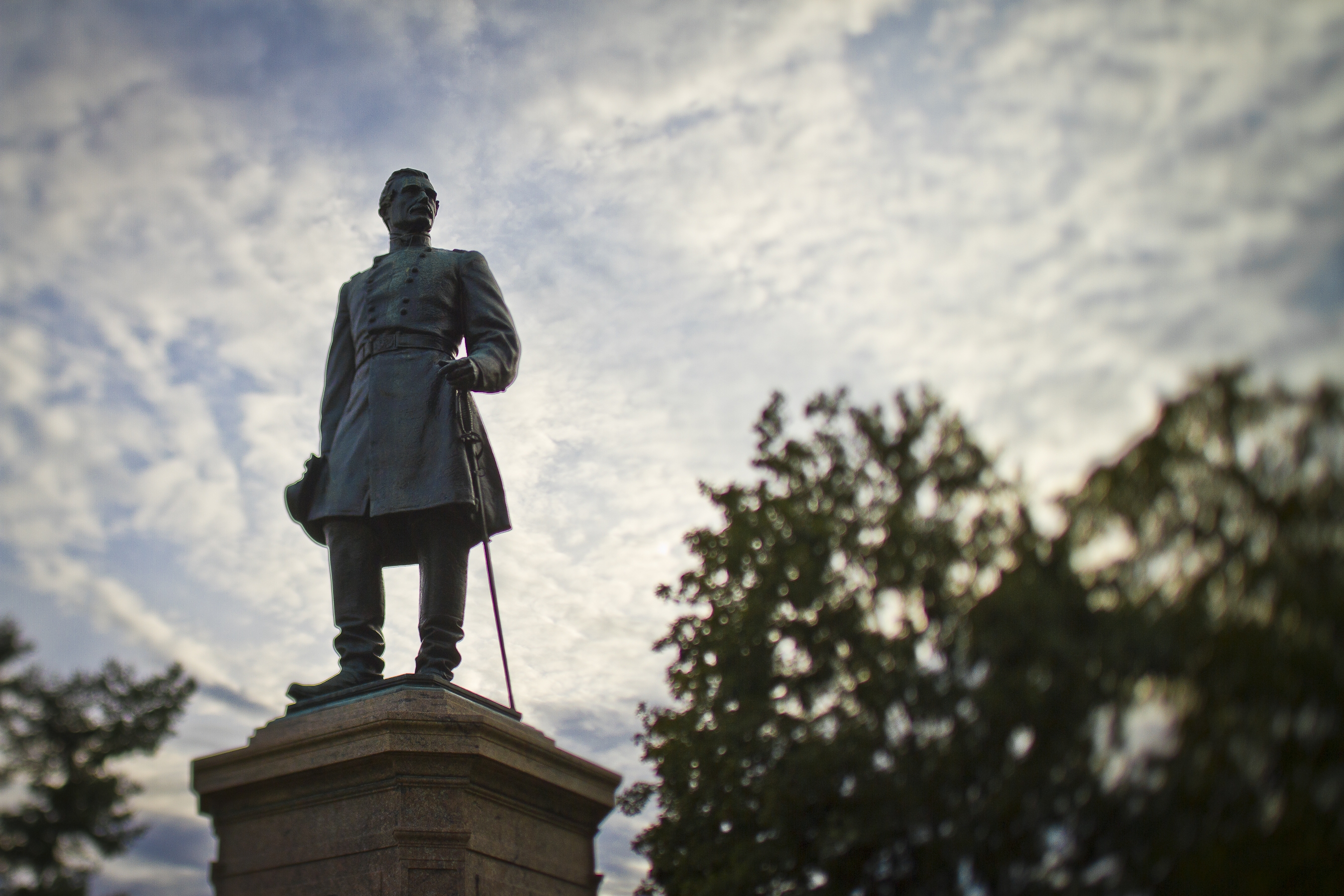 Humphreys Monument, Photo by Larry Stuart
