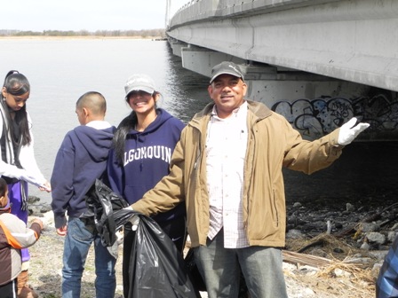 Last year's cleanup of North Channel Beach attracted volunteers from all over NYC, particularly in the Hindu community.