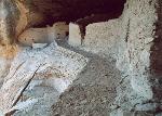 Catwalk beteen Caves 4 and 5