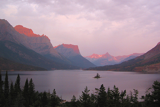 Picture of St. Mary Lake at sunrise