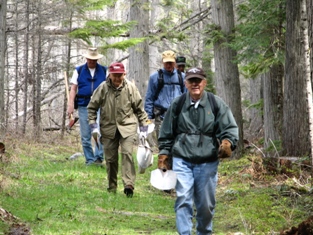 Image of Trail Volunteers